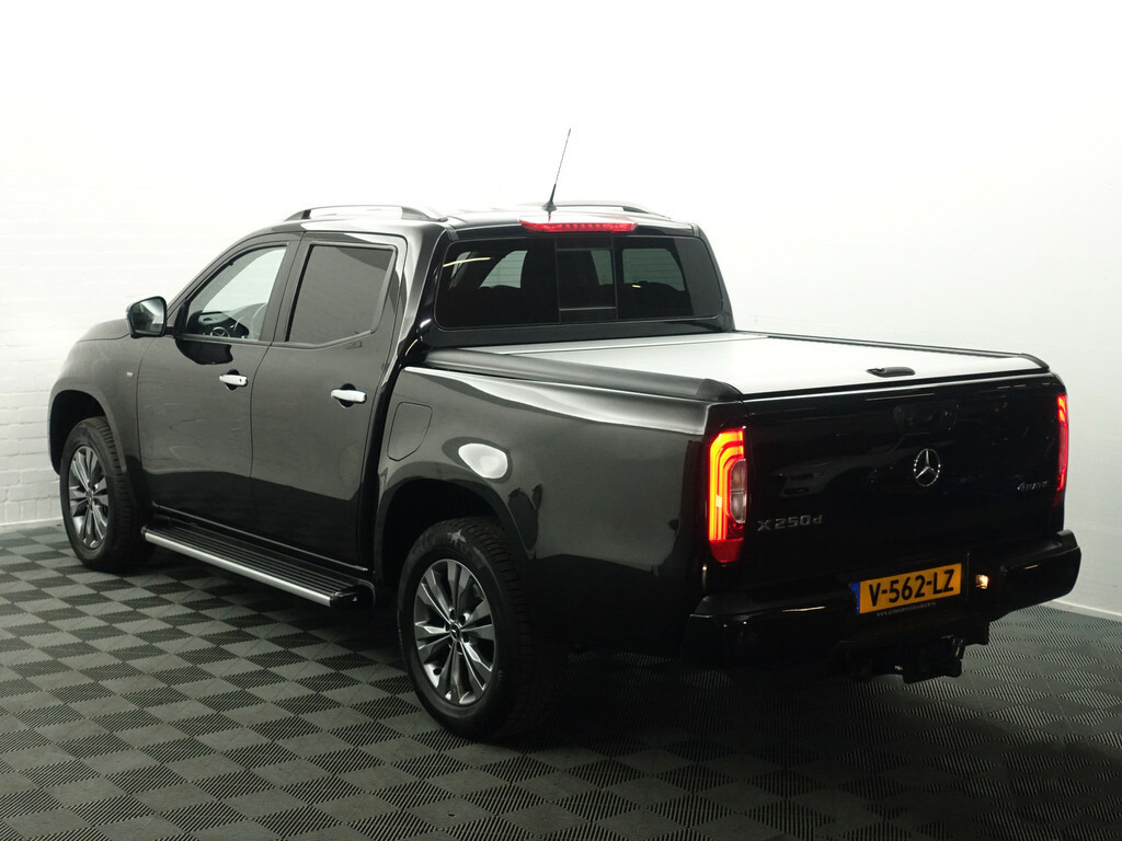 Mercedes-Benz X-Klasse 250d 4-MATIC AMG Line Prestige - Dubbele Cabine 5 Pers - 360 Camera