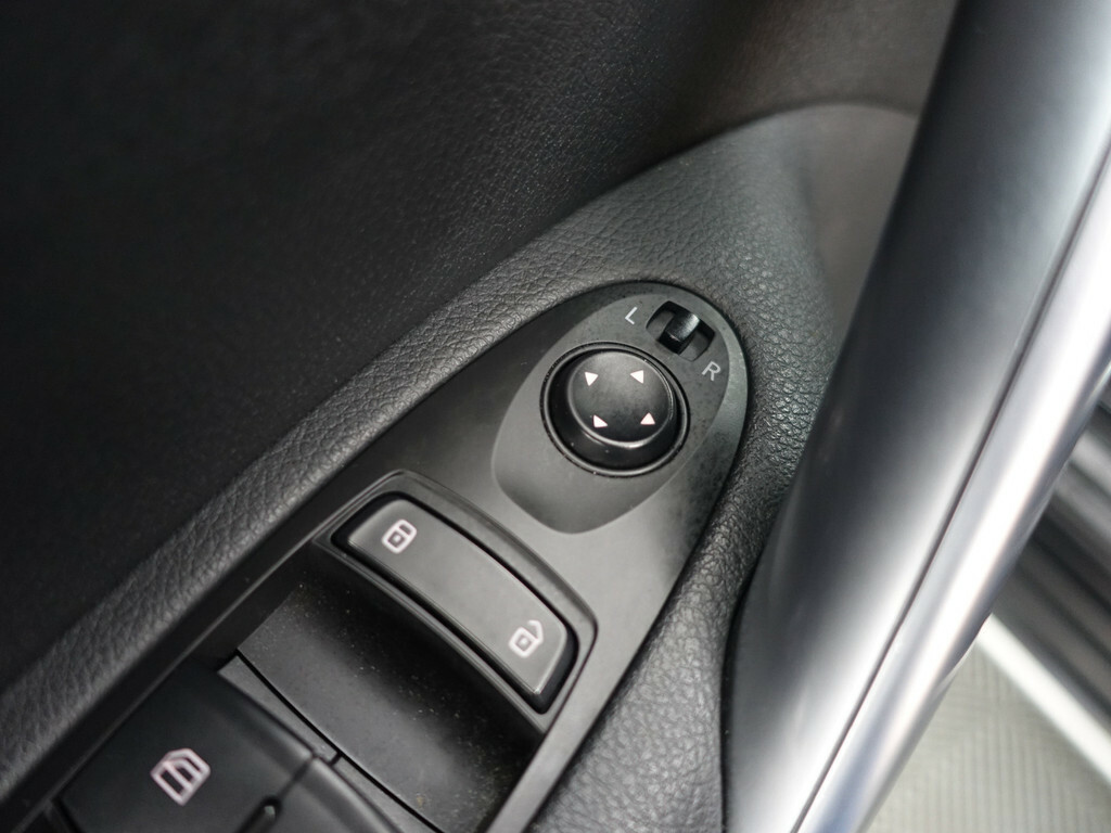 Mercedes-Benz X-Klasse 250d 4-MATIC AMG Line Prestige - Dubbele Cabine 5 Pers - 360 Camera