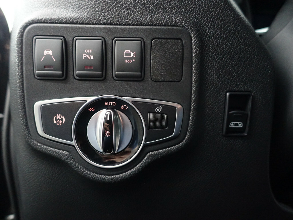 Mercedes-Benz X-Klasse 250d 4-MATIC AMG Line Prestige - Dubbele Cabine 5 Pers - 360 Camera