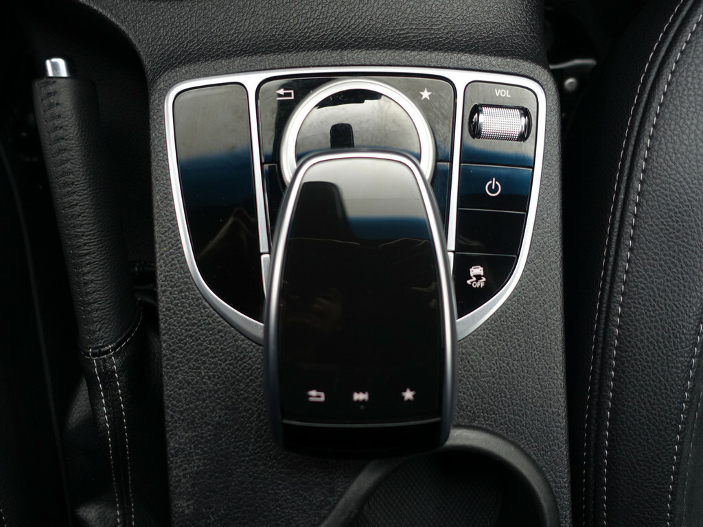 Mercedes-Benz X-Klasse 250d 4-MATIC AMG Line Prestige - Dubbele Cabine 5 Pers - 360 Camera