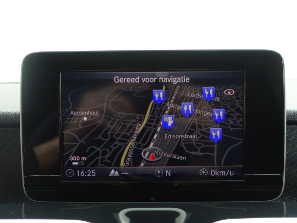 Mercedes-Benz X-Klasse 250d 4-MATIC AMG Line Anderhalve cabine - 360 Camera - Hardtop