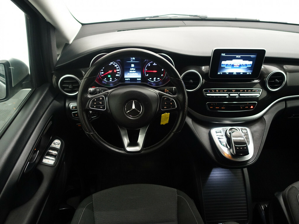 Mercedes-Benz V-Klasse 220d 4-MATIC Lang Avantgarde - Navigatie | Camera | Lichtmetalen velgen 2018