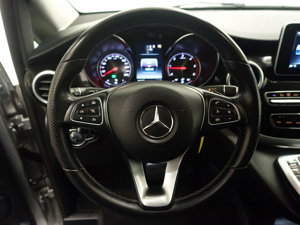 Mercedes-Benz V-Klasse 220d 4-MATIC Lang Avantgarde - Navigatie | Camera | Lichtmetalen velgen 2018