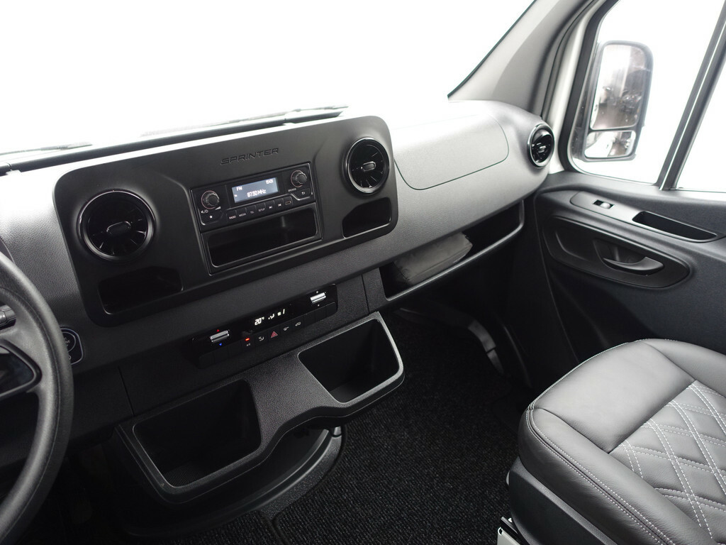 Mercedes-Benz Sprinter - 211 2.2 CDI L1 H2 AMG Night Edition Automaat