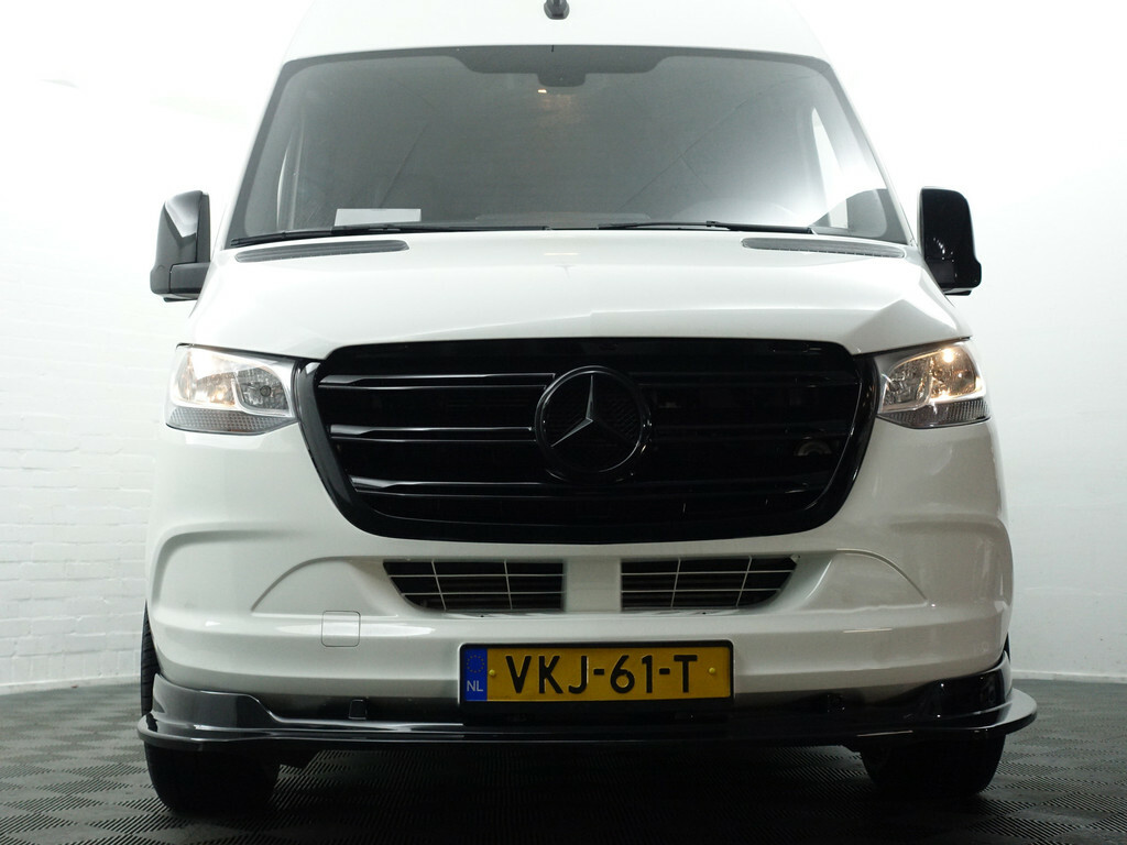 Mercedes-Benz Sprinter - 211 2.2 CDI L1 H2 AMG Night Edition Automaat