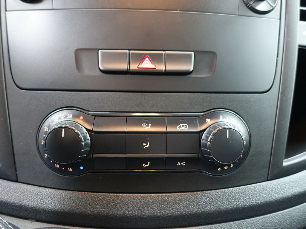 Mercedes-Benz Vito 111 CDI AMG Night Edition - Navi - Camera - Climat Control - 2016