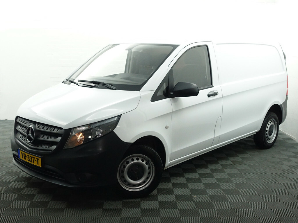 Mercedes-Benz Vito 111 CDI Functional | 3 Personen | Kast Inrichting | Bluetooth Multimedia | Euro 5