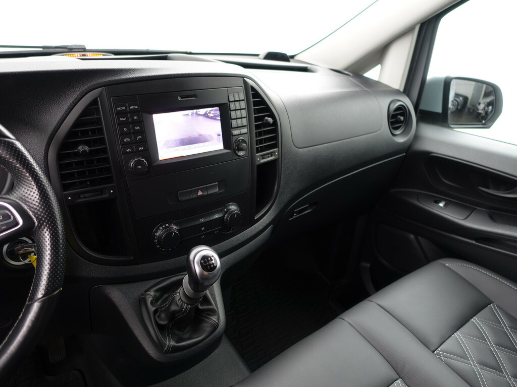 Mercedes-Benz Vito 111 CDI Lang AMG Night Edtion Design Leder - Camera - Lane Assist - Kastinrichting 2018