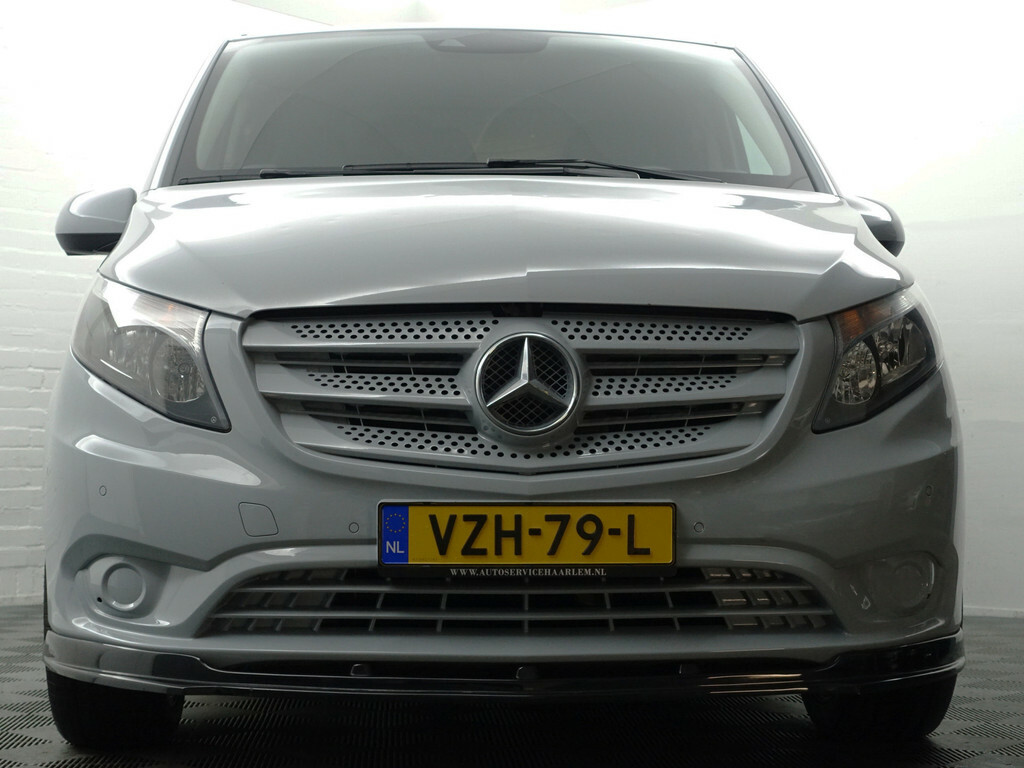 Mercedes-Benz Vito 111 CDI Lang AMG Night Edtion Design Leder - Camera - Lane Assist - Kastinrichting 2018