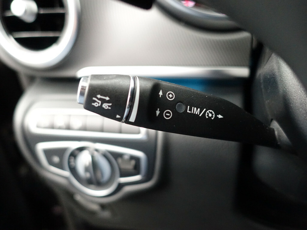 Mercedes-Benz V-Klasse 250d 4-MATIC Lang Avantgarde Aut- 7 Pers