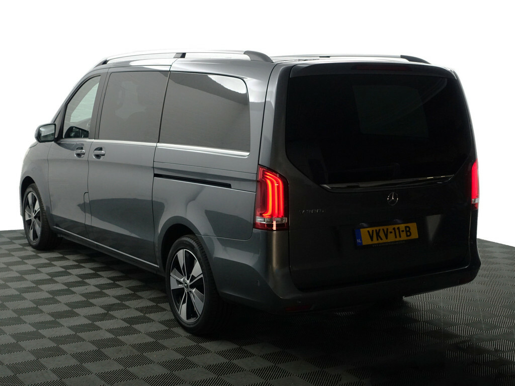 Mercedes-Benz V-klasse 300d lang amg exclusive
