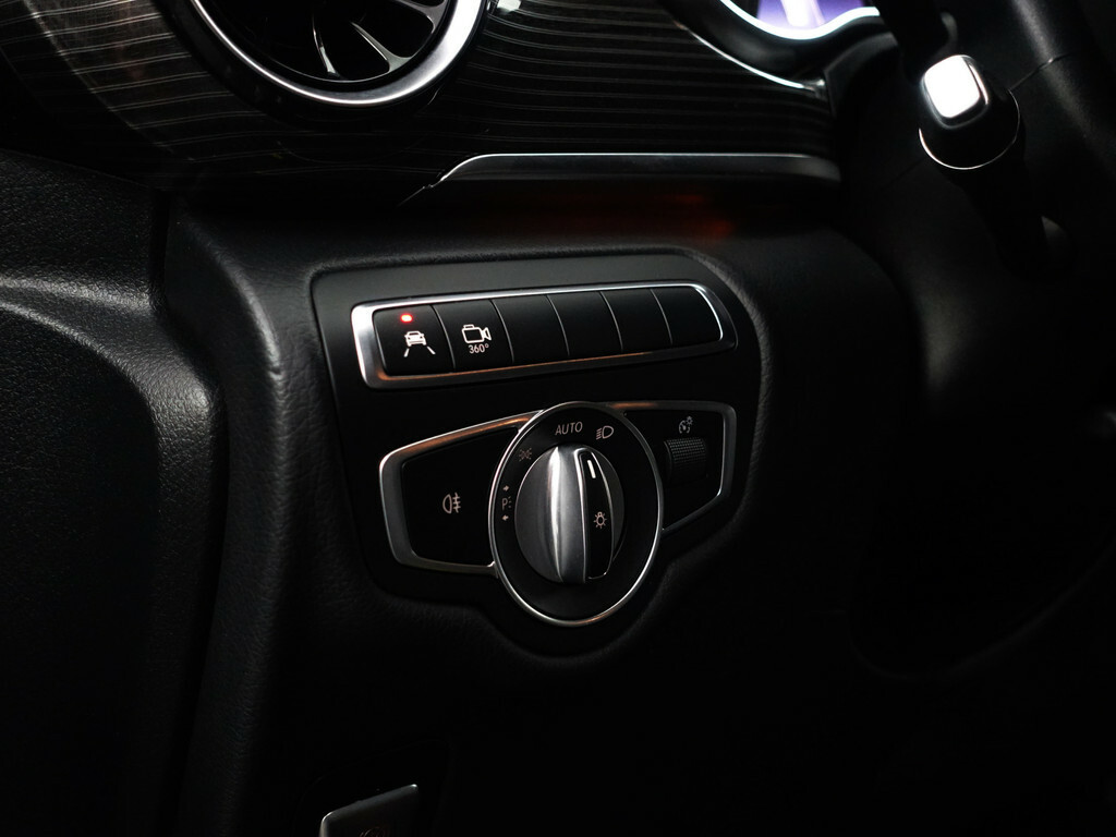 Mercedes-Benz V-klasse 300d lang amg exclusive