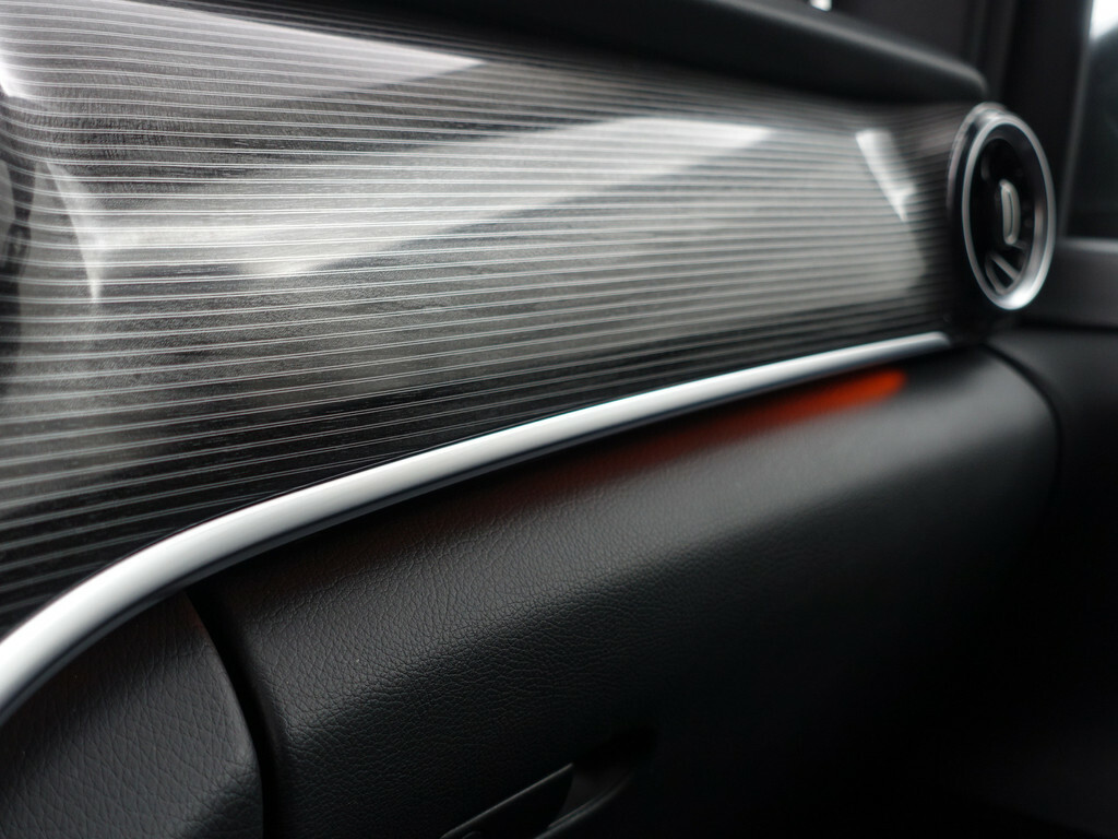 Mercedes-Benz V-klasse 300d lang amg exclusive