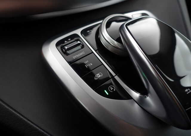 mercedes-benz-v-klasse-300d-lang-2020