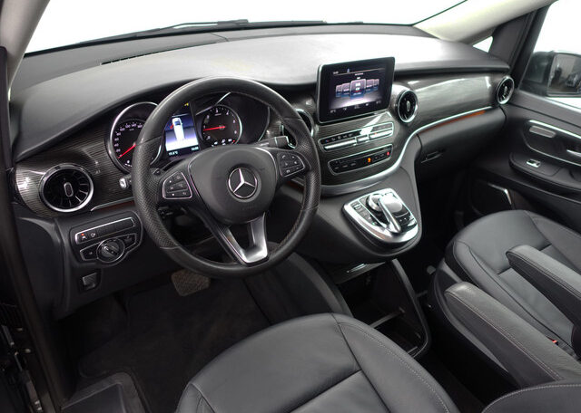 mercedes-benz-v-klasse-300d-lang-2020