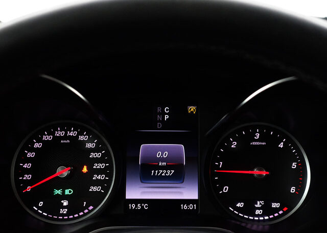 mercedes-benz-v-klasse-300d-lang-2020
