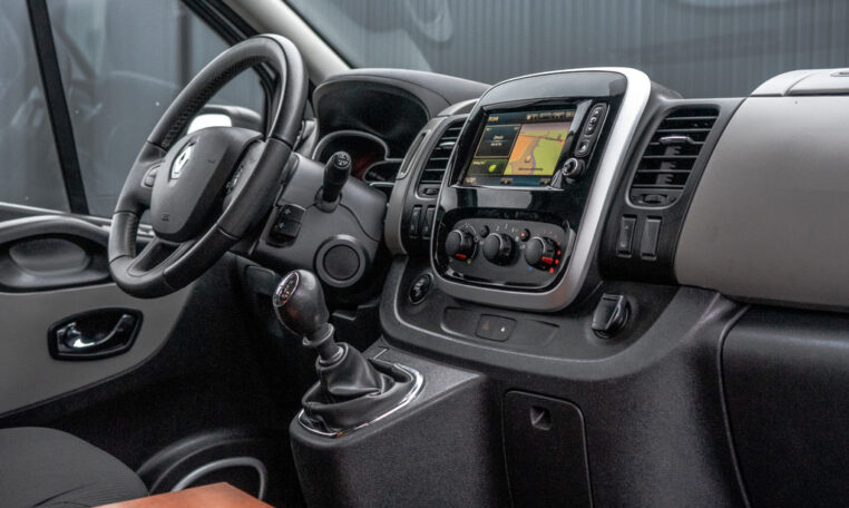 BTW vrij | R-Link | Navi | Airco | Cruise | PDC | MF Stuur | Start / Stop**
