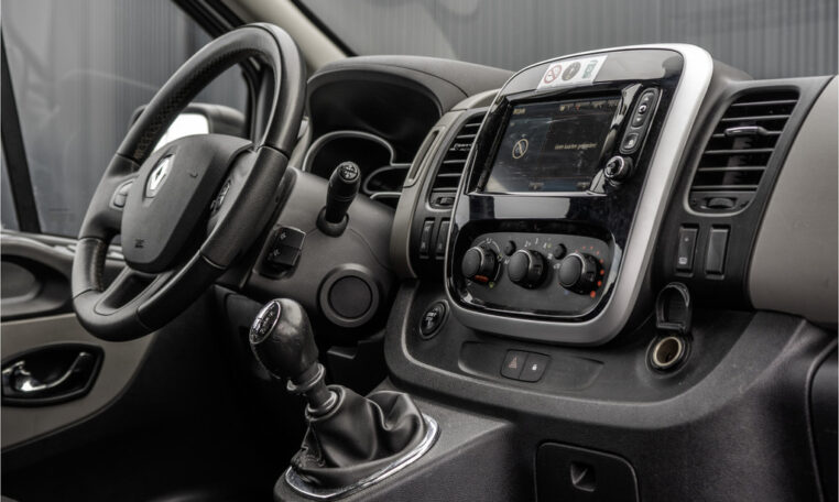 BTW vrij | R-Link | Navi | Airco | Cruise | PDC | MF Stuur | Start / Stop