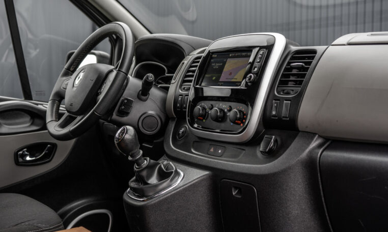 BTW vrij | R-Link | Navi | Airco | Cruise | PDC | MF Stuur | Start / Stop
