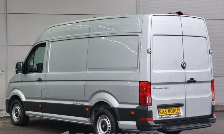 8KWh 115km WLTP Airco Cruise Camera 11m3 Airco Cruise control
