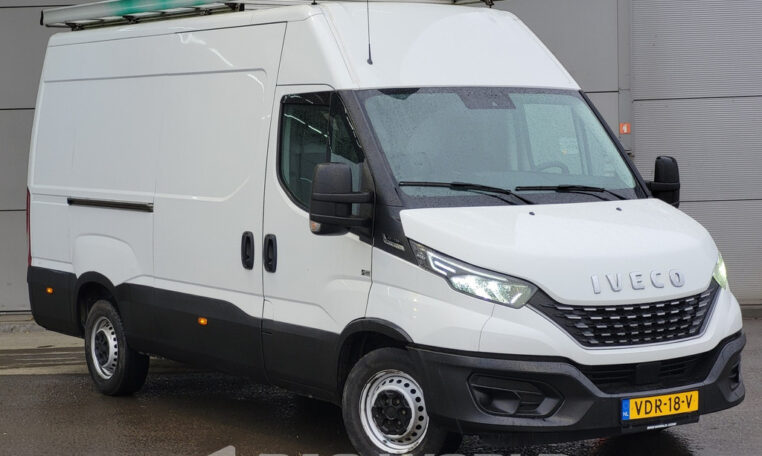 5t Trekhaak Imperiaal Airco Parkeersensoren L2 12m3 Airco Trekhaak